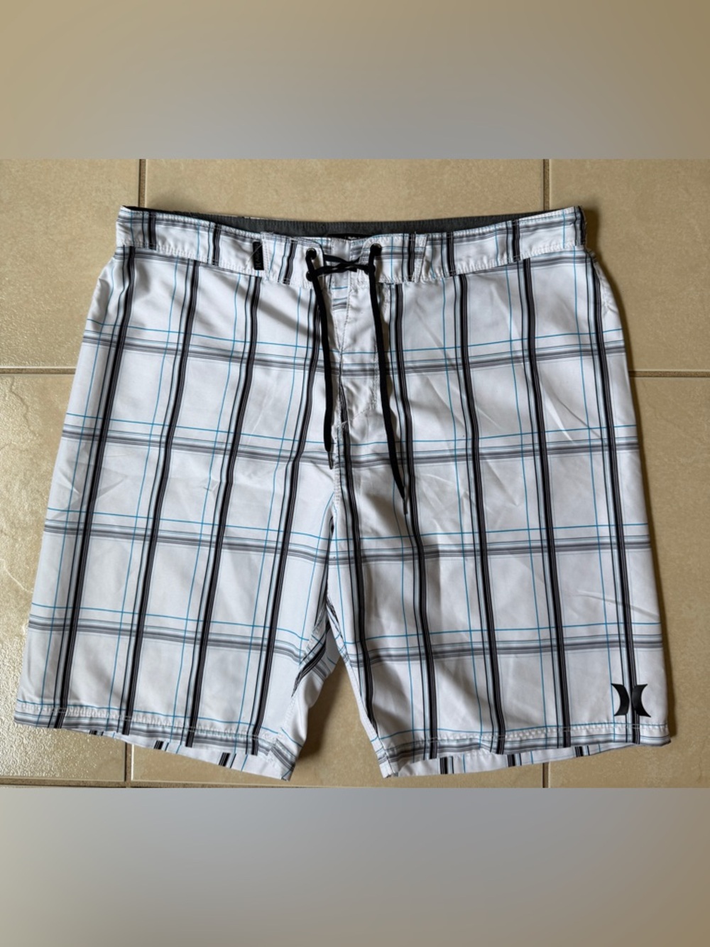Hurley Puerto Rico Mens Recycled Polyester White Plaid Boardshorts Size 34